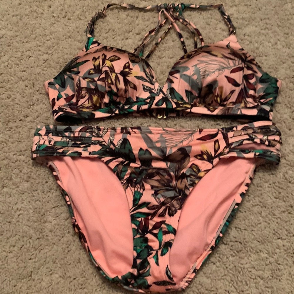 Athleta bikini size M.